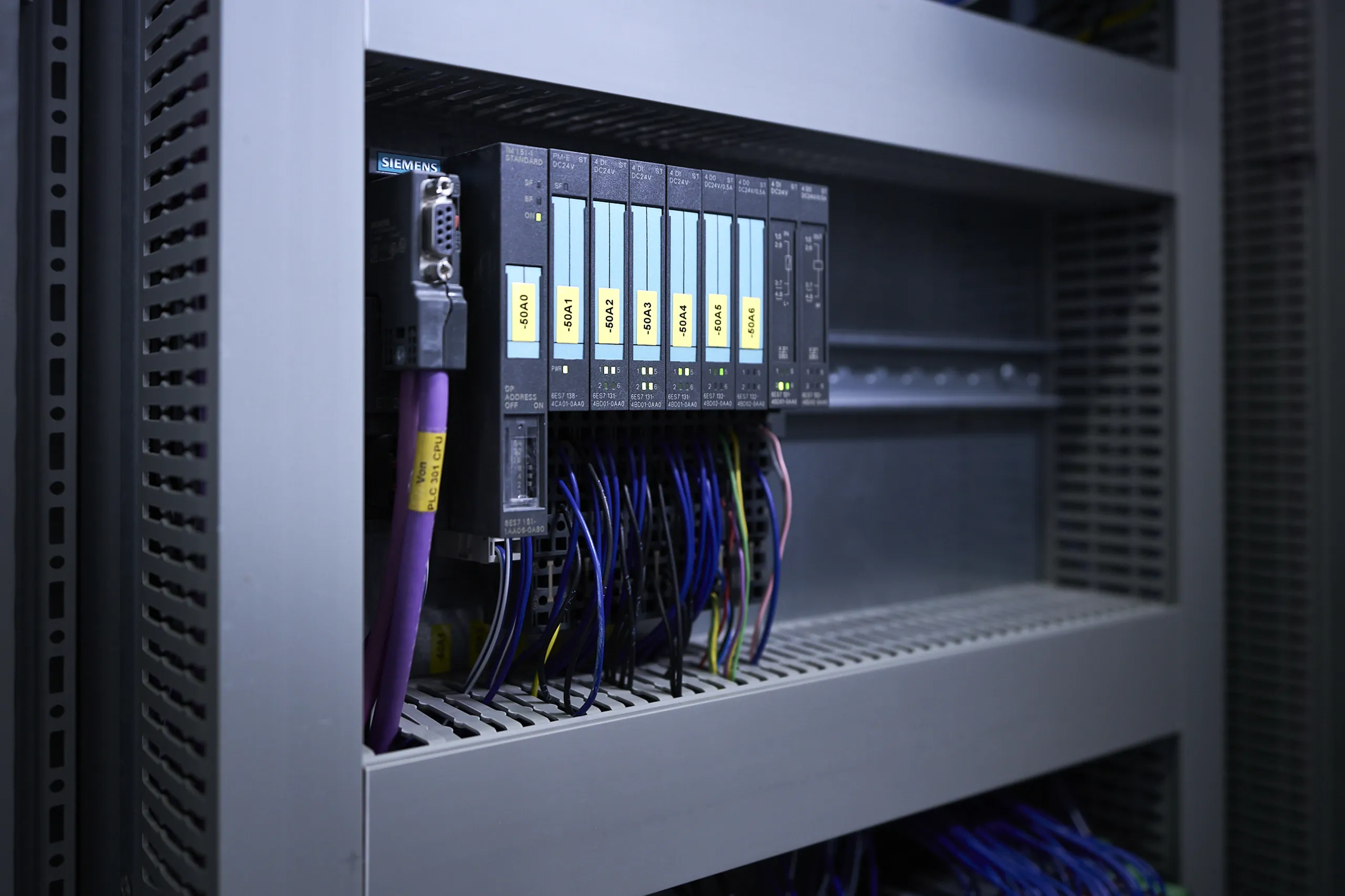 Steuerungstechnik planemos